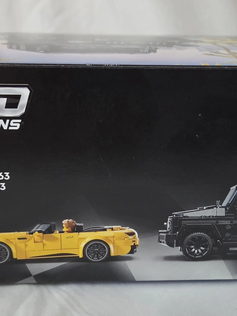 Lego Speed Champions Black SUV & Yellow Sports Convertible
